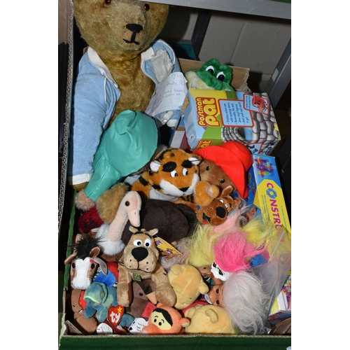 541 - FOUR BOXES AND LOOSE TOYS, BOOKS AND SUNDRY ITEMS, to include a quantity of assorted vintage Scalext... 