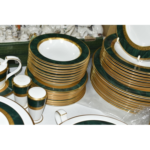 551 - A NORITAKE FITZGERALD 4712 PATTERN DINNER SET, ivory coloured ground with a gold gilt and dark green... 