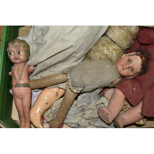 555 - TWO BOXES OF BISQUE HEAD DOLLS, EARLY 20TH CENTURY PORCELAIN HALF DOLLS AND OTHER DOLLS AND ACCESSOR... 