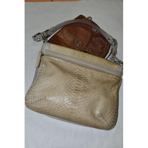 585 - TWO HANDBAGS, to include a Mulberry brown leather shoulder bag, the brass tag bearing serial number ... 