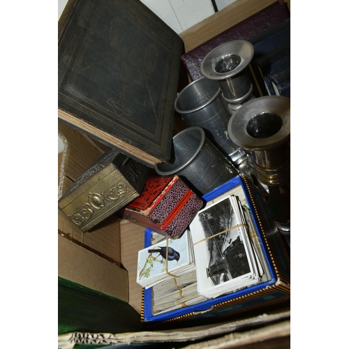 521 - TWO BOXES OF CERAMICS, BOOKS AND GLASSWARE, to include a Brexton picnic set for two, four Denby 'Gre... 