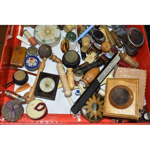 630 - A BOX OF ANTIQUE AND VINTAGE SEWING ACCESSORIES,  to include pin cushions, needle cases, cotton reel... 