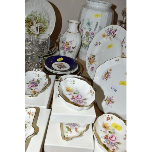 674 - A PARCEL OF CUT GLASS AND CERAMICS ETC, to include boxed Royal Crown Derby 'Derby Posies' trinket di... 