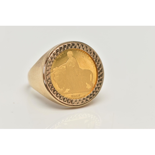 58 - A GENTS HALF SOVEREIGN RING, Elizabeth II 2019 sovereign depicting Una and the Lion, textured mount,... 