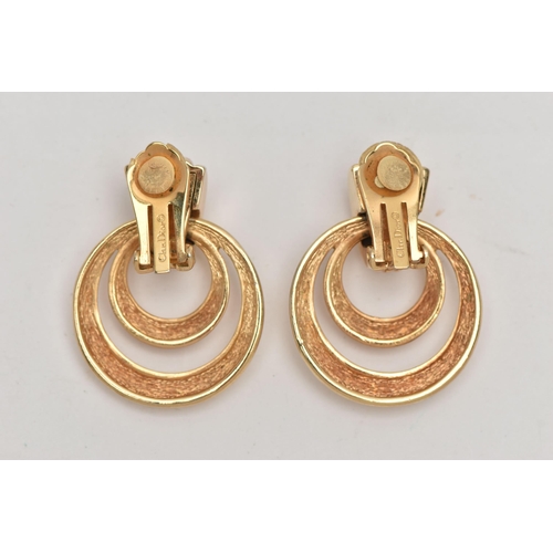 169 - A PAIR OF 'CHRISTIAN DIOR' CLIP ON EARRINGS, knocker style hoop earrings in gold tone, fitted with c... 