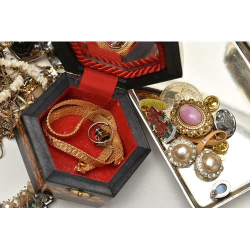 196 - A BOX OF ASSORTED ITEMS, to include chain necklaces, bangles, beaded necklaces, rings and trinket bo... 