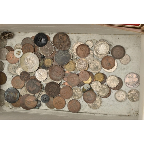 199 - A SELECTION OF COSTIME JEWELLERY, WATCHES, LIGHERS AND COINS, to include two KIRKS FOLLY costume bro... 