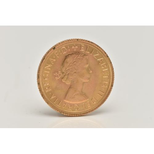 22 - AN ELIZABETH II FULL GOLD SOVEREIGN COIN, depicting George and the Dragon dated 1966, approximate di... 