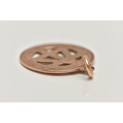 133 - A 9CT GOLD ZODIAC PENDANT, rose gold pendant detailed with all of the zodiac signs, approximate widt... 