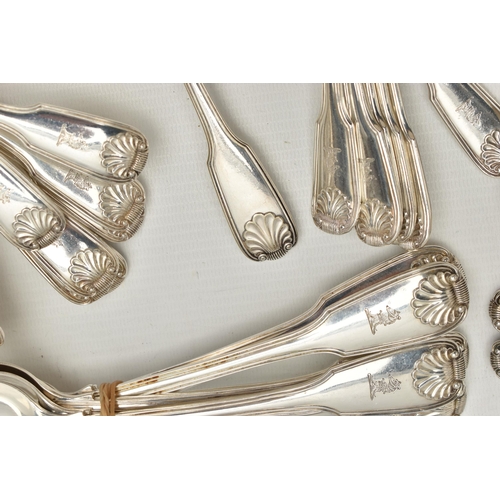 222 - AN ASSORTMENT OF VICTORIA I SILVER CUTLERY, six table spoons, six desert forks, twelve desert spoons... 