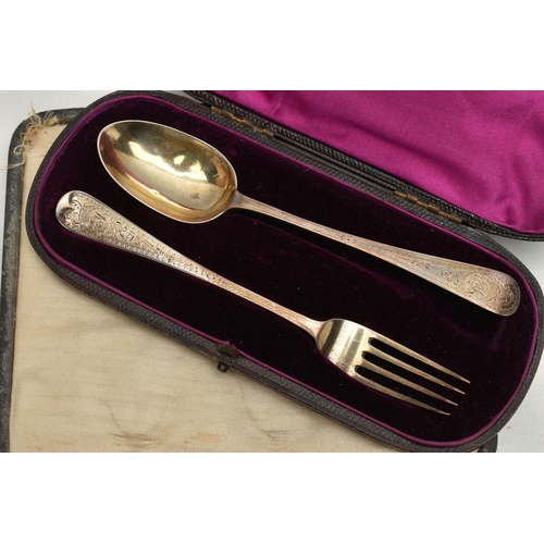 228 - A GEORGE V CASED SET OF TEASPOONS AND VICTORIA I CASED CHRISTENING SET, a set of six tea spoons deta... 