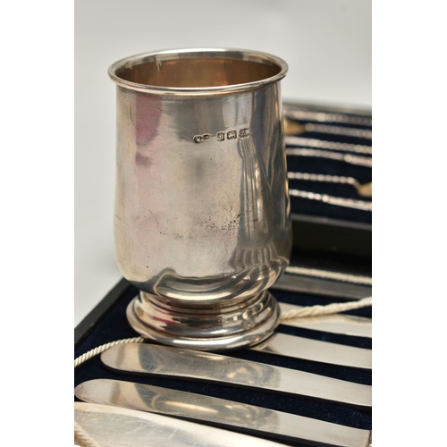 238 - A PARCEL OF SILVER ITEMS, to include a pair of tapered polished posy vases, on round weighted bases,... 