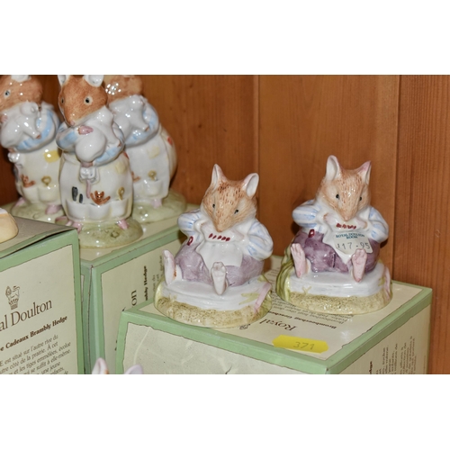 371 - FOURTEEN BOXED ROYAL DOULTON BRAMBLY HEDGE COLLECTION FIGURES, comprising 'Poppy Eyebright' DBH1, 'L... 