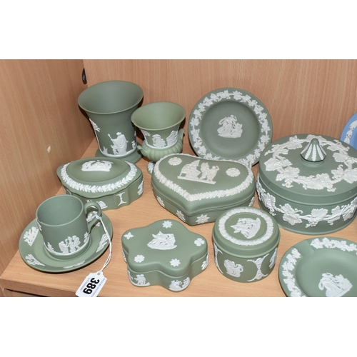 389 - A COLLECTION OF WEDGWOOD JASPERWARE, twenty nine pieces, mainly in pale blue and sage green, to incl... 