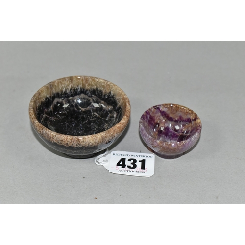 431 - TWO FLUORITE MINIATURE BOWLS, the smaller bowl is possibly Blue John, natural flaws in both, diamete... 