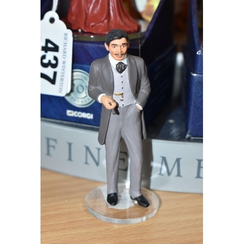 437 - A SET OF CORGI COLLECTABLE ICON FIGURES AND DISPLAY STAND, four boxed 'Gone With The Wind' figures c... 