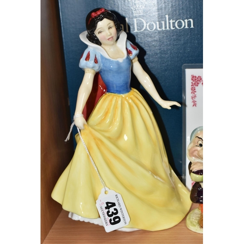 439 - A BOXED LIMITED EDITION SNOW WHITE FIGURE, HN3678 420/2000, with certificate of authenticity, togeth... 