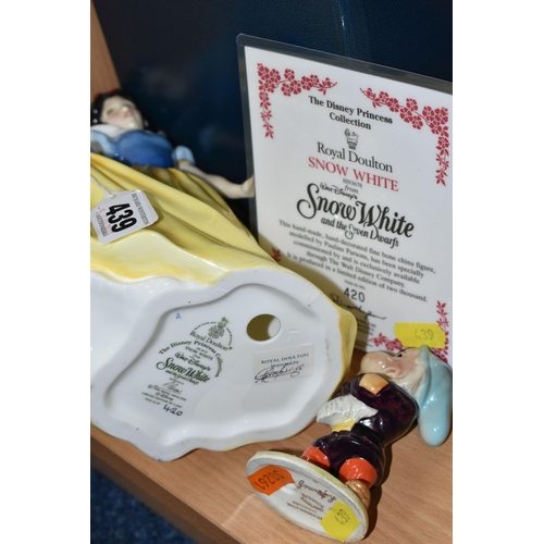 439 - A BOXED LIMITED EDITION SNOW WHITE FIGURE, HN3678 420/2000, with certificate of authenticity, togeth... 