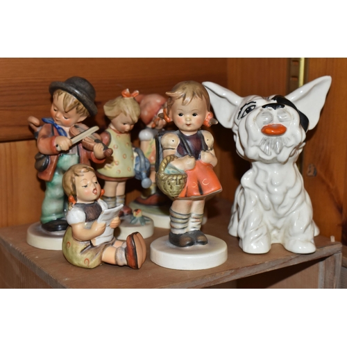 445 - A GROUP OF CERAMIC ORNAMENTS, comprising five boxed Goebel figures 'A Girl's Best Friend' 2101/A, 'M... 