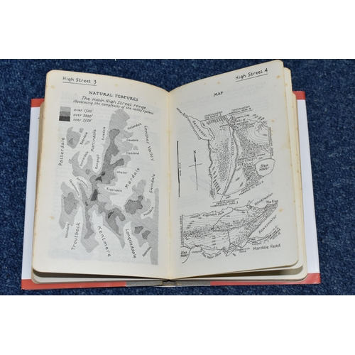 480 - ALFRED WAINWRIGHT BOOK - A PICTORAL GUIDE TO THE LAKELAND FELLS, BOOK TWO, THE FAR EASTERN FELLS, fi... 