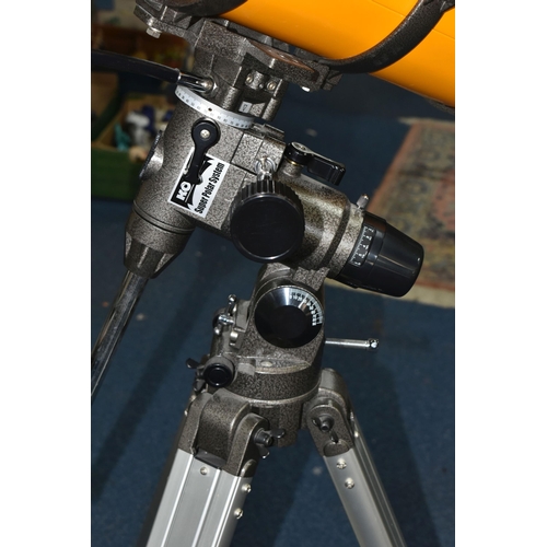 522 - A KONUS MODEL 1775 KONUSUPER150 TELESCOPE D=150mm FL=1000mm f 6.6 with Super Polar tripod, manual an... 