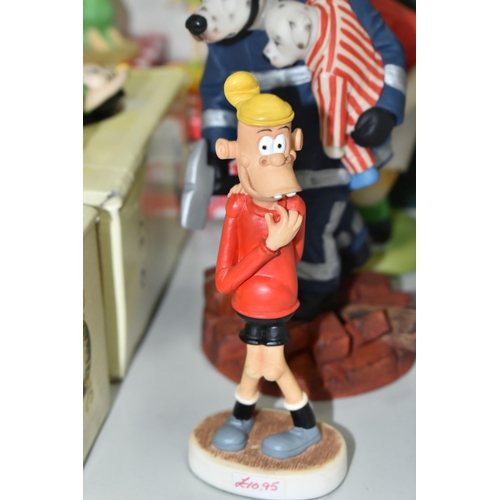 549 - A GROUP OF BETTY BOOP AND OTHER COLLECTABLES, comprising a boxed Wade Betty Boop Jubilee 2002 limite... 