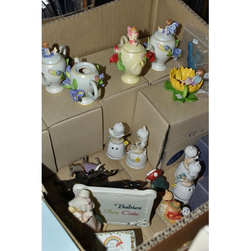 555 - FIVE BOXES AND LOOSE FIGURES AND ORNAMENTS, many with boxes, to include a quantity of Hallmark Colle... 