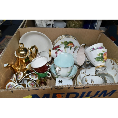 565 - SIX BOXES OF CERAMICS AND GLASSWARE, to include a Limoges porcelain dinner set, decorated with a pin... 