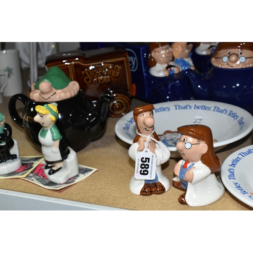 589 - A COLLECTION OF WADE CHARACTER CERAMICS, comprising Wade Stanley and Sidney salt & pepper pots, two ... 