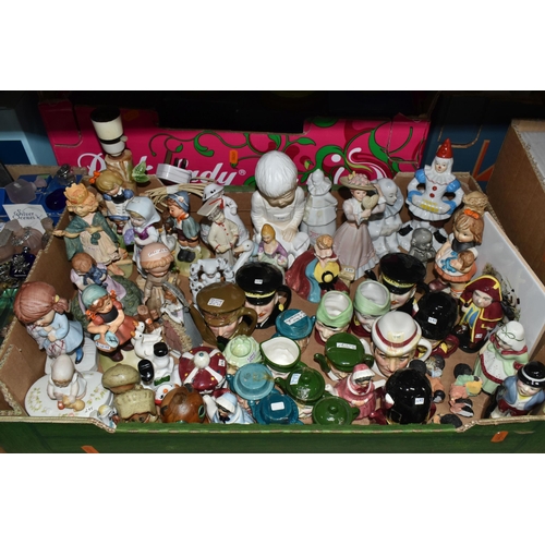 591 - FIVE BOXES OF ASSORTED ORNAMENTS, to include eighteen boxed Cloud Studio 'Children Of The world' fig... 