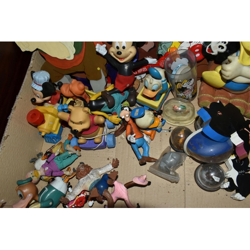 606 - A QUANTITY OF ASSORTED BOXED AND UNBOXED PLASTIC FIGURES AND COLLECTIBLES, mainly Walt Disney relate... 