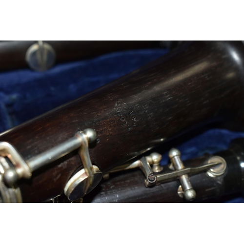 608 - TWO CASED WOODWIND INSTRUMENTS: AN OBOE BY F. LORÉE OF PARIS, AND A CLARINET, the oboe stamped 'F. L... 