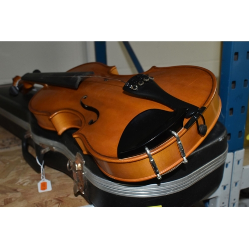 623 - ANDREAS ZELLER VIOLIN FOR STENTOR, 36 cm back, total length approximately 59cm, together with hard c... 