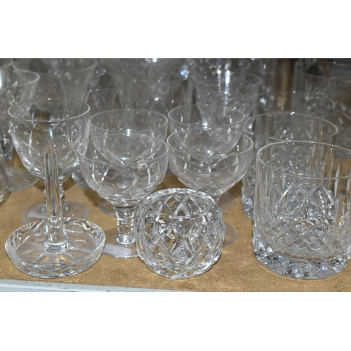 627 - A SMALL QUANTITY OF CUT GLASS AND DECORATIVE GLASSWARES ETC, to include four Stuart small wine glass... 