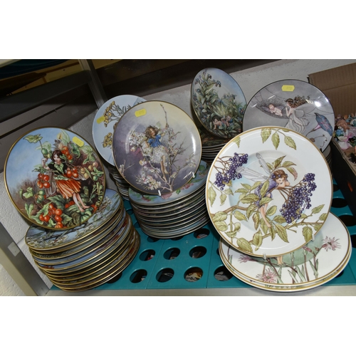 693 - A LARGE QUANTITY OF FAIRY THEMED COLLECTOR'S PLATES AND FIGURINES, to include three Heinrich (Viller... 