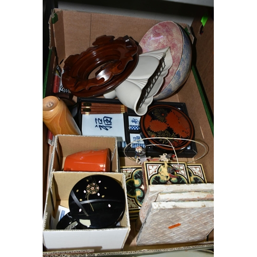 696 - THREE BOXES OF CERAMICS AND HOUSEHOLD SUNDRIES, to include a boxed set of butter knives, two blown g... 