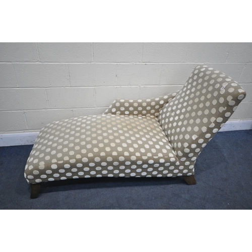 1307 - A SPOTTED UPHOLSTERED CHAISE LONGUE, length 160cm