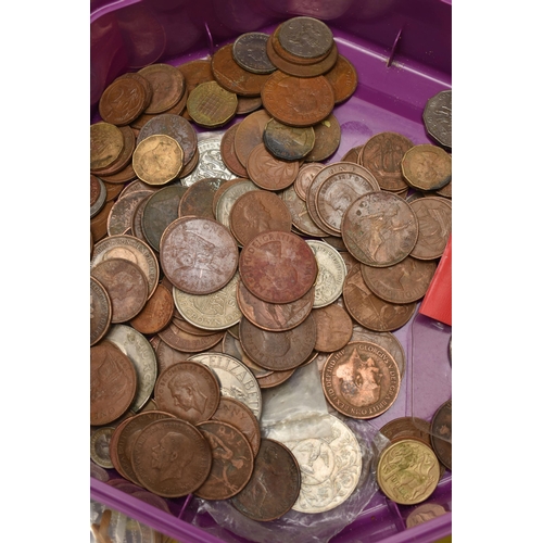 230 - A SHORTBREAD AND SWEET BOX OF MIXED COINAGE, small amounts of silver coins, commemoratives etc