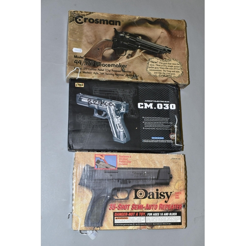 651 - A BOXED .177'' CO2 CROSMAN MODEL 44 PEACEMAKER, bearing no serial number, a boxed semi-automatic pis... 