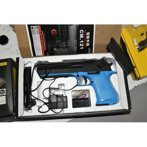 653 - A BOXED BB GAS OPERATED COPY OF THE COLT MODEL 1911A PISTOL BY ARMY ARMAMENT, model R31-C, together ... 