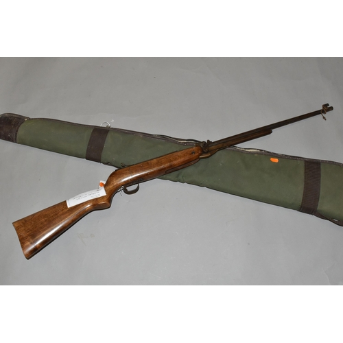 669 - A .22 '' MK 3 WEBLEY & SCOTT LEVER ACTION SPRING OPERATED AIR RIFLE, serial number A1478, it is in w... 