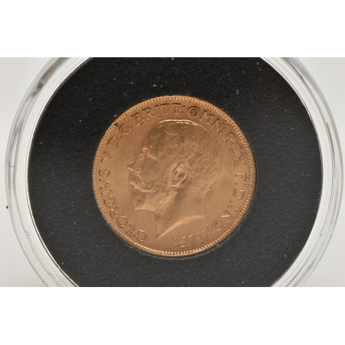 135 - A FULL GOLD SOVEREIGN BULLION COIN GEORGE V 1913, 22ct, .216 fine, 22.5mm diameter, 7.98 grams