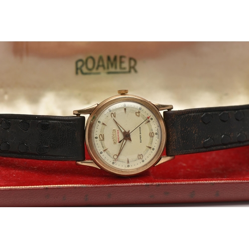 22 - A GENTS 9CT GOLD 'ROAMER' WRISTWATCH, manual wind, round silvered dial signed 'Roamer Premier, Super... 