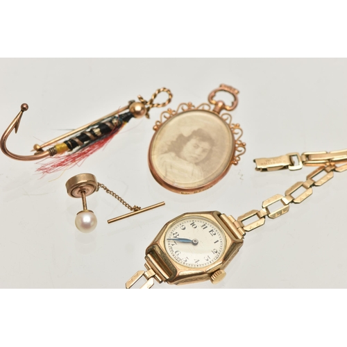 152 - AN EARLY 20TH CENTURY, 9CT ROSE GOLD DOUBLE PHOTO LOCKET AND OTHER ITEMS, oval form with scrolling d... 