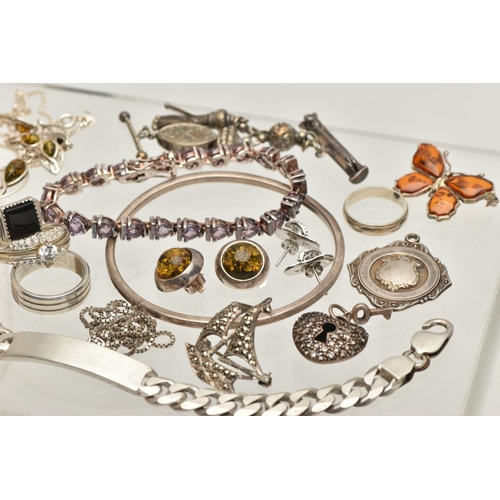 155 - A BAG OF ASSORTED SILVER AND WHITE METAL JEWELLERY, to include a silver onyx signet ring, hallmarked... 