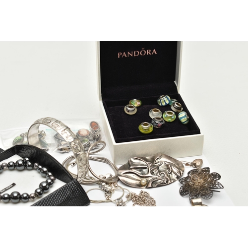 156 - A BAG OF ASSORTED JEWELLERY, to include a boxed bracelet and earring set, a 'Pandora' signed box wit... 