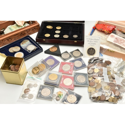 205 - A WALKERS SNACK BOX CONTAINING MOSTLY 20TH CENTURY WORLD COINAGE, to include The Queens Two Albums 2... 