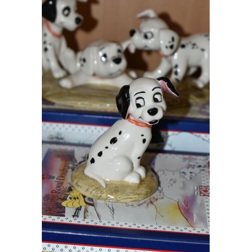 389 - EIGHT BOXED ROYAL DOULTON 'DISNEY'S 101 DALMATIANS' FIGURES, comprising Cruella de Vil DM1, Penny DM... 