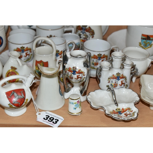 393 - A COLLECTION OF CRESTED WARES, approximately fifty pieces, many related to the Isle of Man, to inclu... 