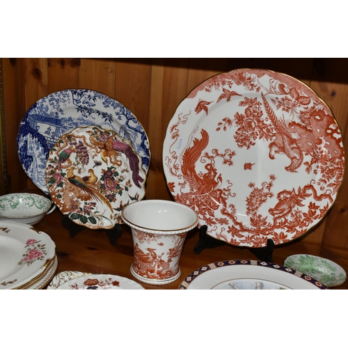 398 - A COLLECTION OF ROYAL CROWN DERBY DINNER WARES, to include a Brittany A1229 cup and saucer, four han... 